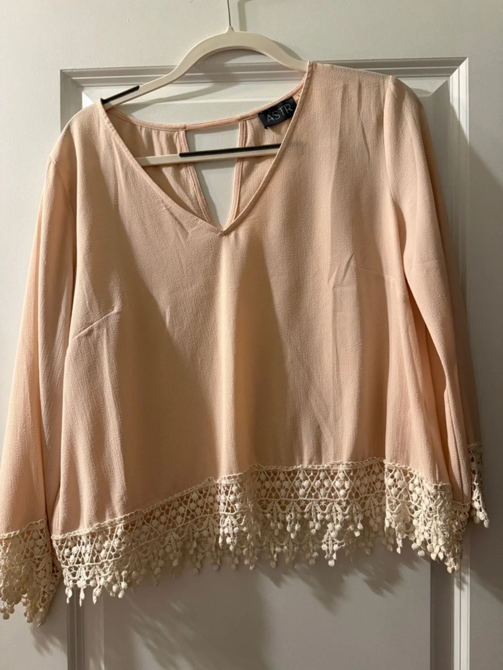 ASTR Peach Crochet-Hem V-Neck Blouse